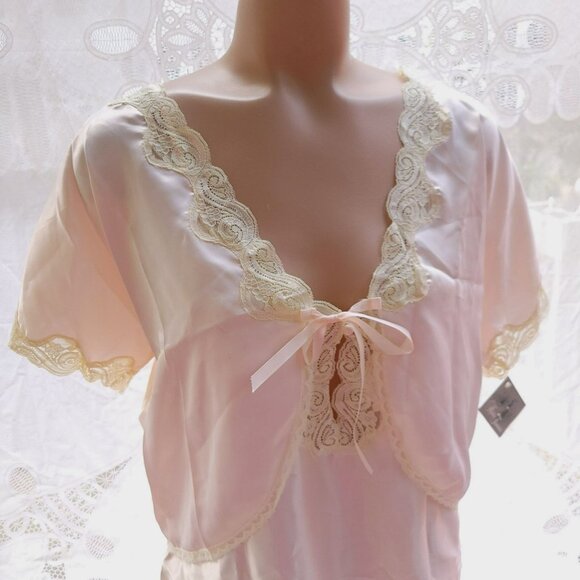 Hidden Fantasies Pink Nightgown & Bedjacket Vintage 80s Peignoir Set Small - Picture 1 of 16